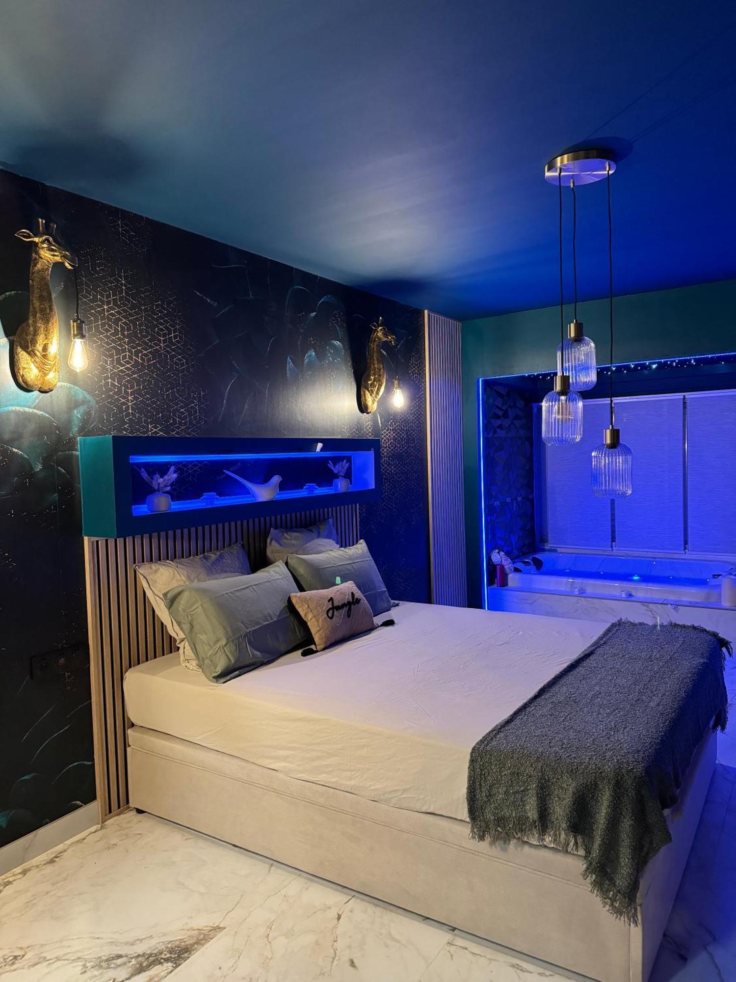 Flower Suite And Spa La Seyne-sur-Mer Εξωτερικό φωτογραφία