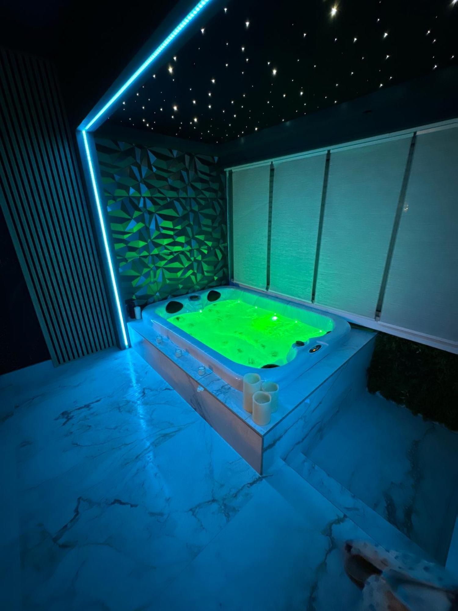 Flower Suite And Spa La Seyne-sur-Mer Εξωτερικό φωτογραφία