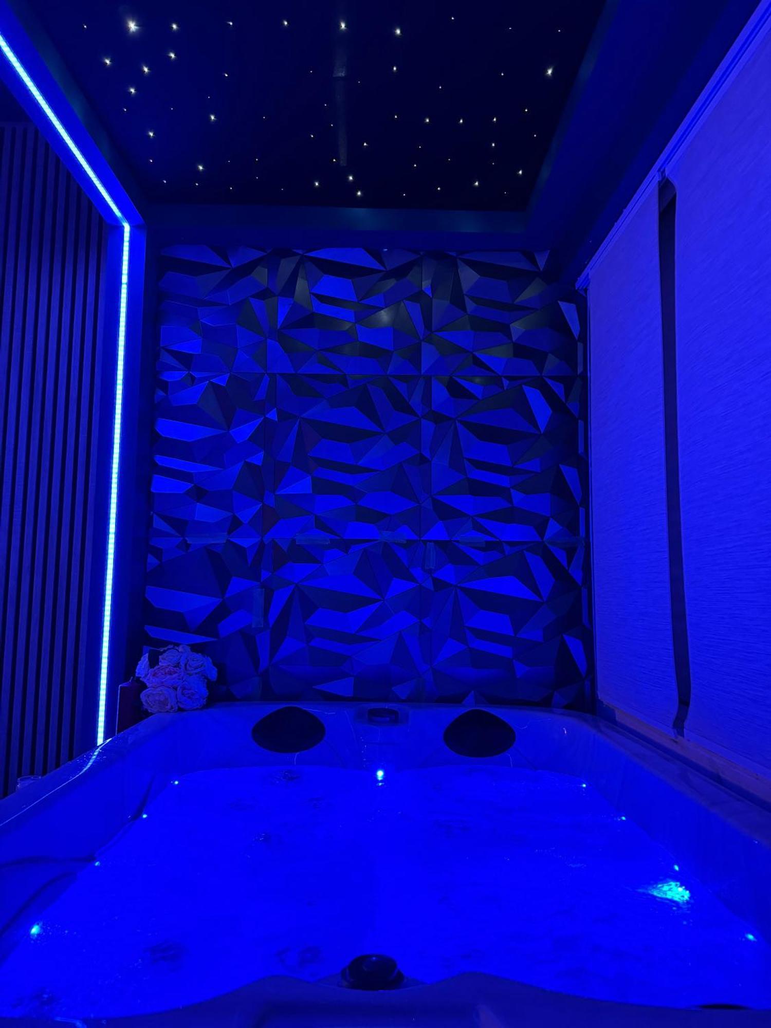 Flower Suite And Spa La Seyne-sur-Mer Εξωτερικό φωτογραφία